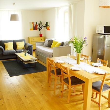 Apartmany U Komina Terezín Exteriör bild